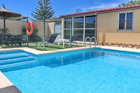 Отель Bungalow el Colorado  Кониль-Де-Ла-Фронтера
